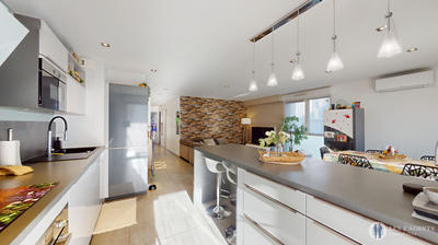 Appartement - 81 m² - 4 pièces