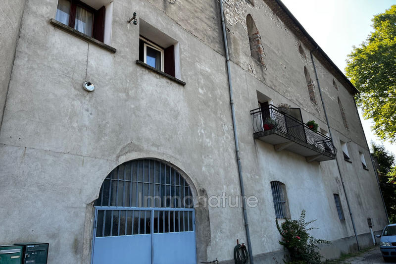 Maison - 268 m² - 11 pièces