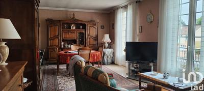 Maison - 94 m² - 4 pièces