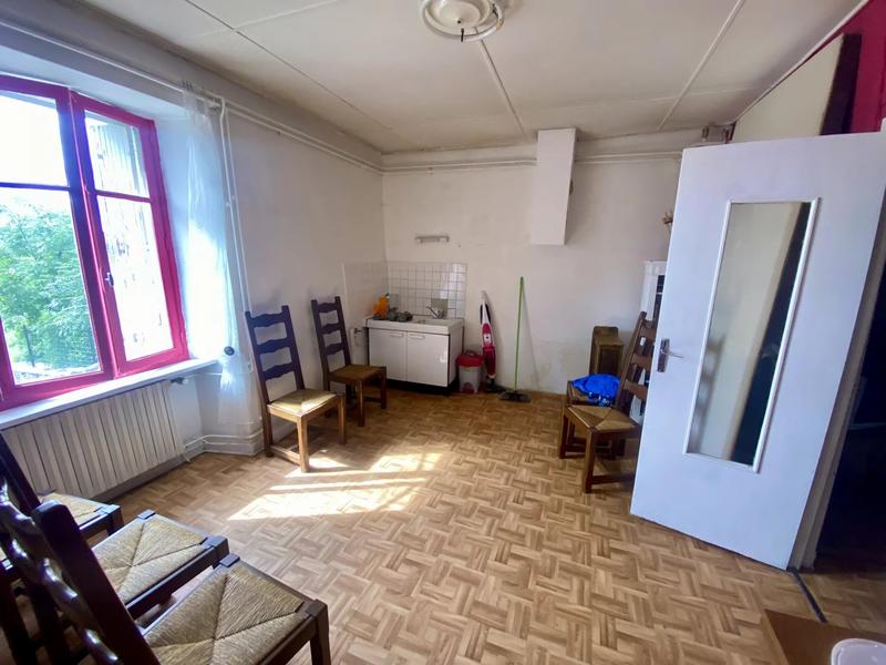 Maison - 123 m² - 10 pièces