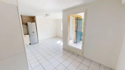 Appartement - 50 m² - 3 pièces