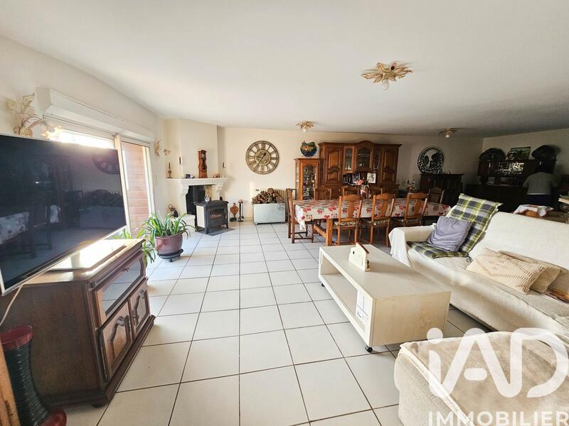 Maison - 152 m² - 5 pièces