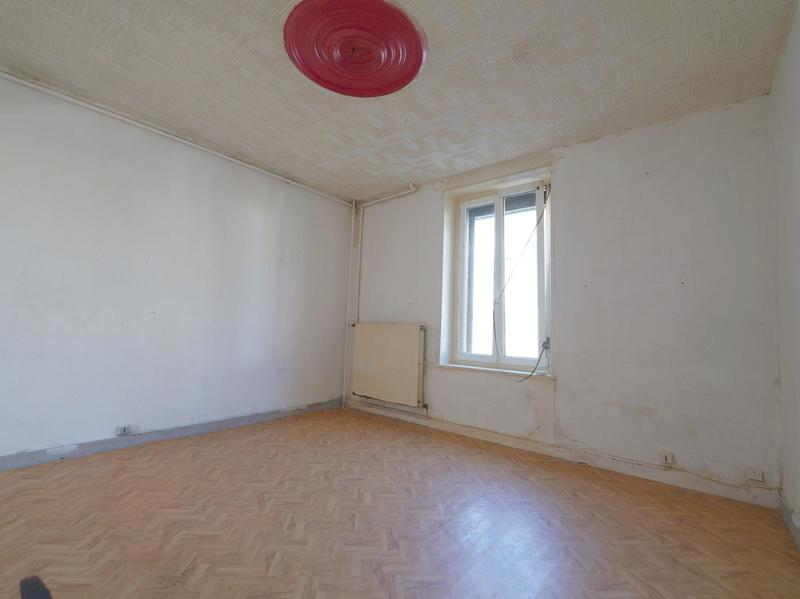 Maison - 70 m² - 5 pièces