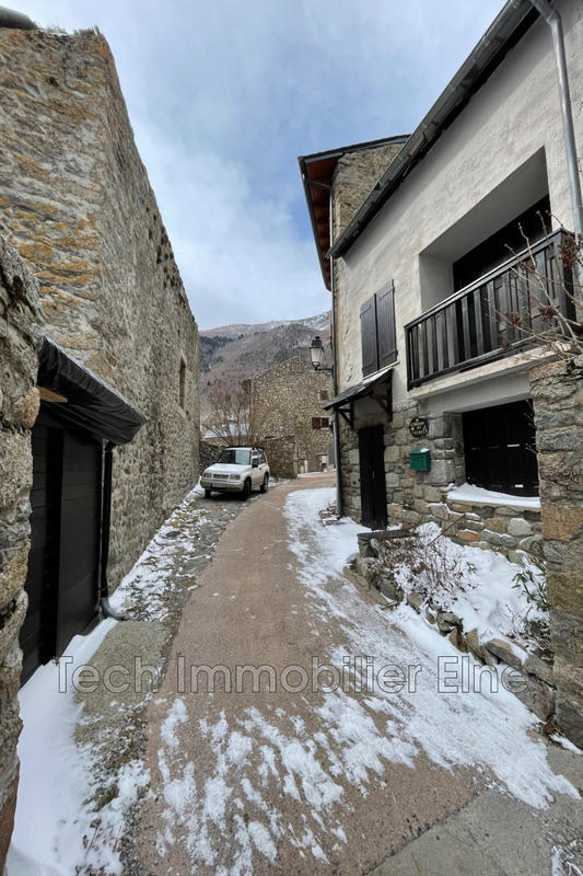 Maison de village - 80 m² - 5 pièces