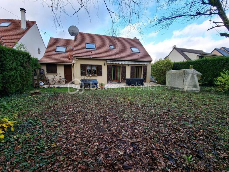 Maison - 127 m² - 6 pièces