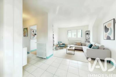 Maison - 140 m² - 7 pièces