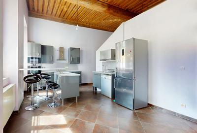 Appartement - 95 m² - 3 pièces