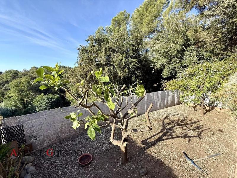 Maison - 91 m² - 5 pièces