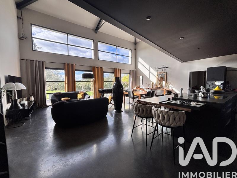 Maison de maîtres - 228 m² - 5 pièces