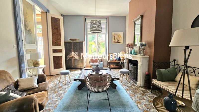 Maison bourgeoise - 196 m² - 8 pièces