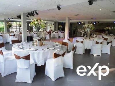 Fonds de commerce - Magasins - 900 m²