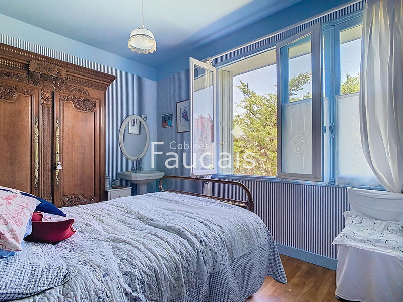 Maison - 115 m² - 8 pièces