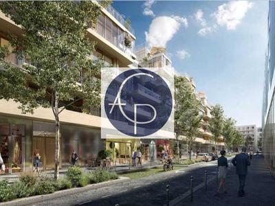 Appartement - 195 m² - 5 pièces