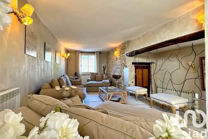 Maison de village - 239 m² - 6 pièces