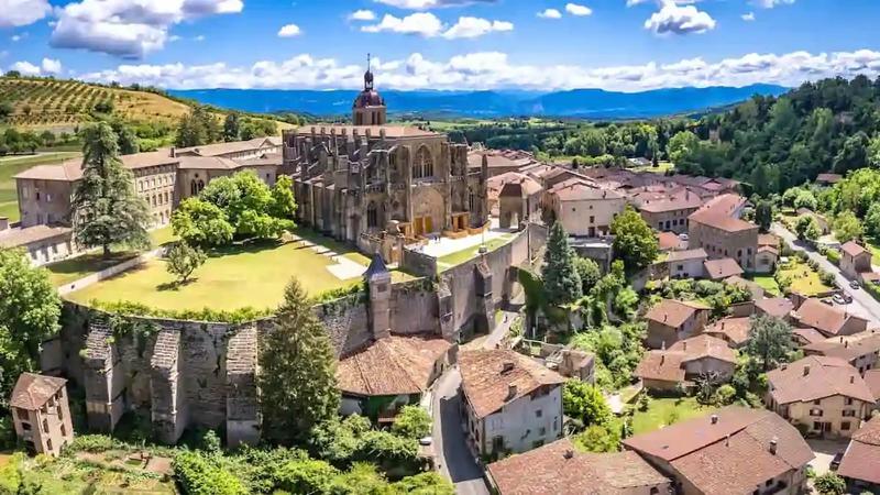 Maison de village - 108 m² - 4 pièces