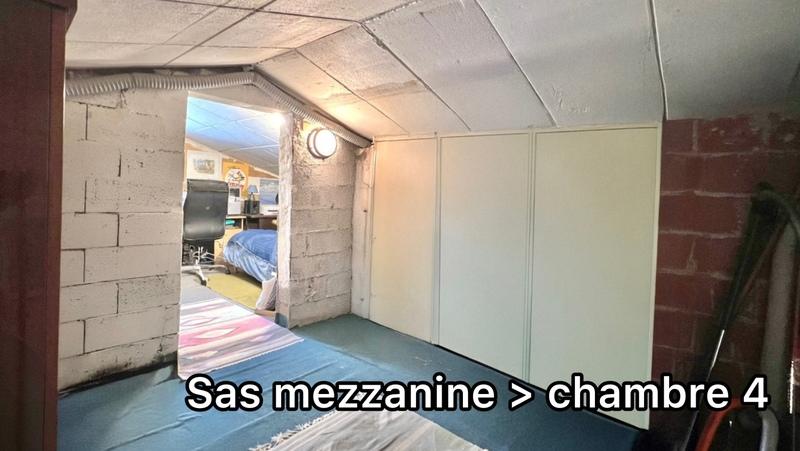 Maison - 110 m² - 5 pièces