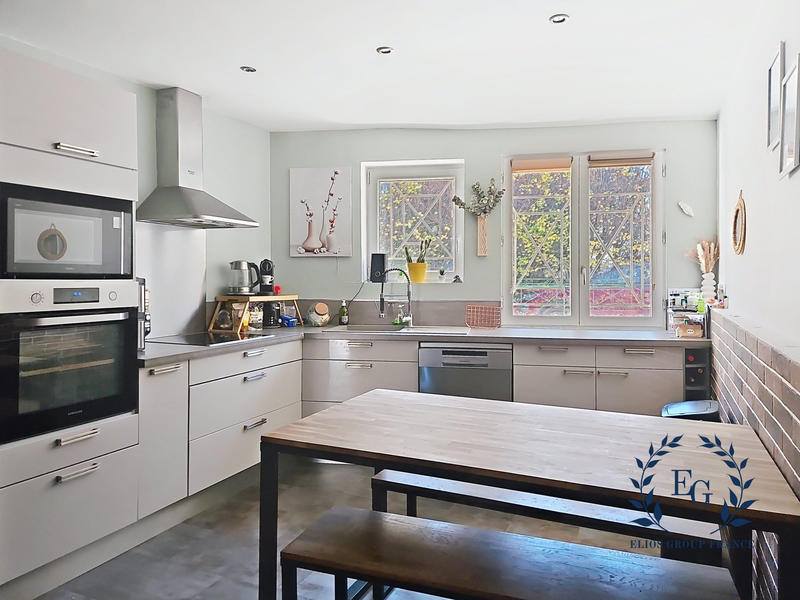 Maison - 115 m² - 4 pièces