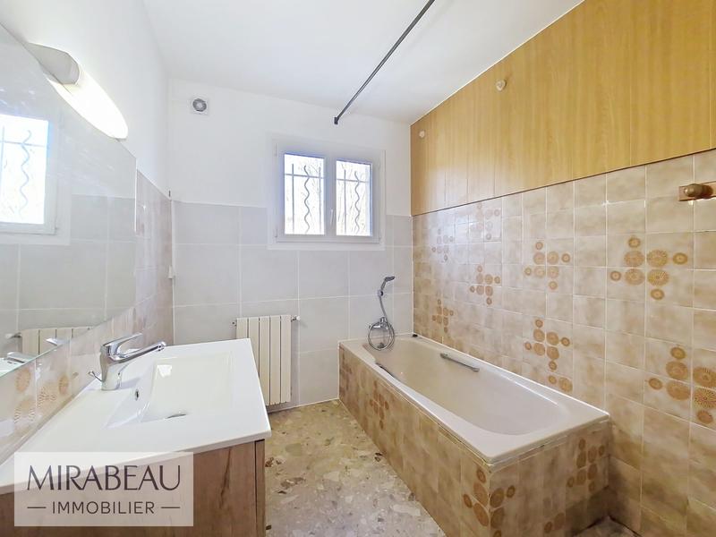 Villa - 103 m² - 6 pièces