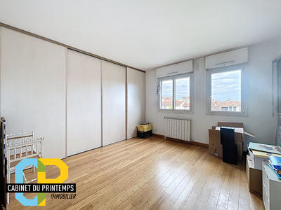 Appartement - 102 m² - 4 pièces
