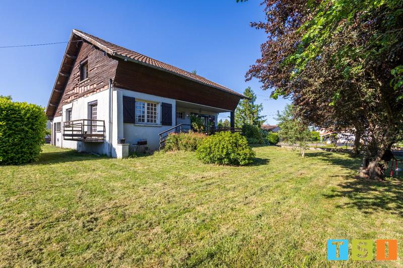 Maison - 140 m² - 6 pièces