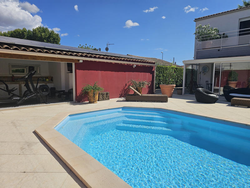 Maison - 169 m² - 6 pièces