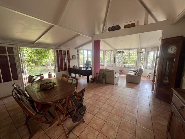 Maison de campagne - 247 m² - 7 pièces