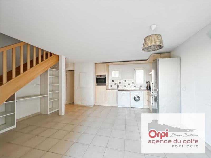 Appartement - 76 m² - 4 pièces