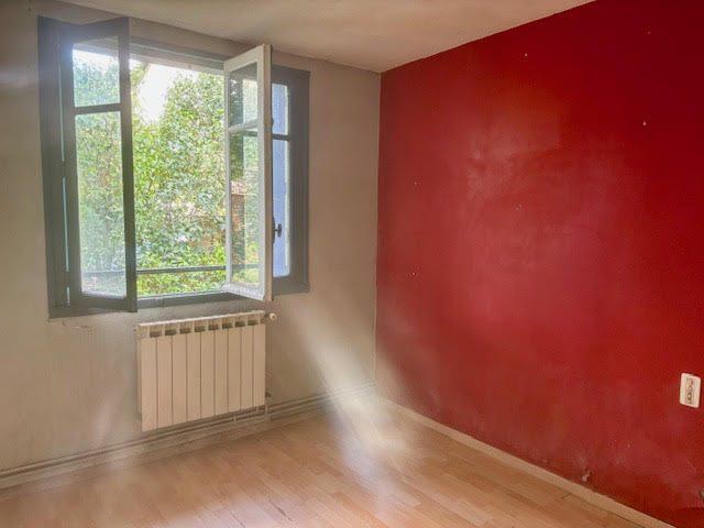 Maison - 80 m² - 5 pièces