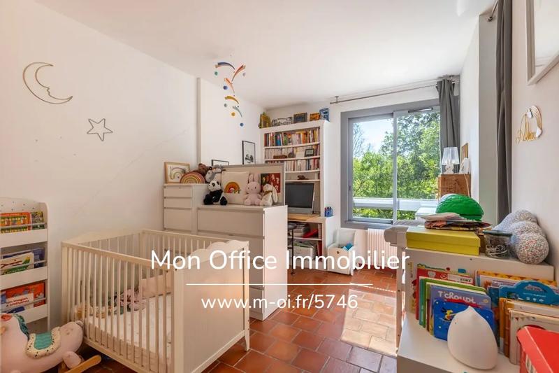 Appartement - 91 m² - 4 pièces
