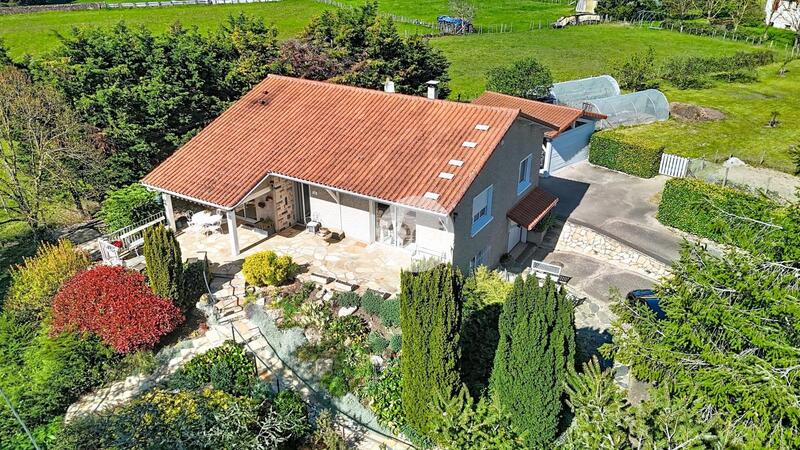 Maison - 151 m² - 4 pièces