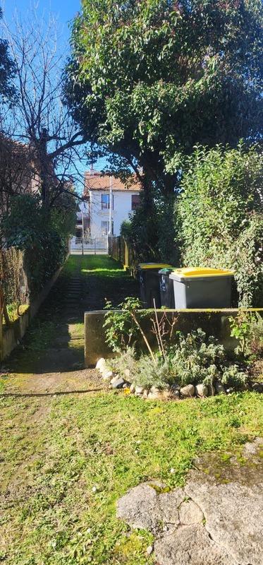 Appartement - 84 m² - 4 pièces