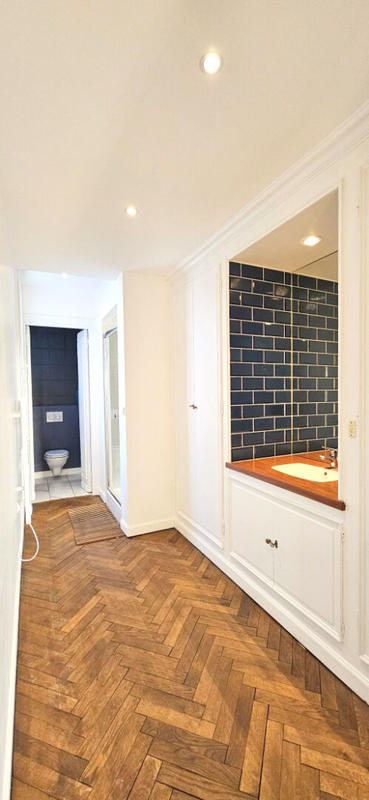 Appartement - 182 m² - 6 pièces