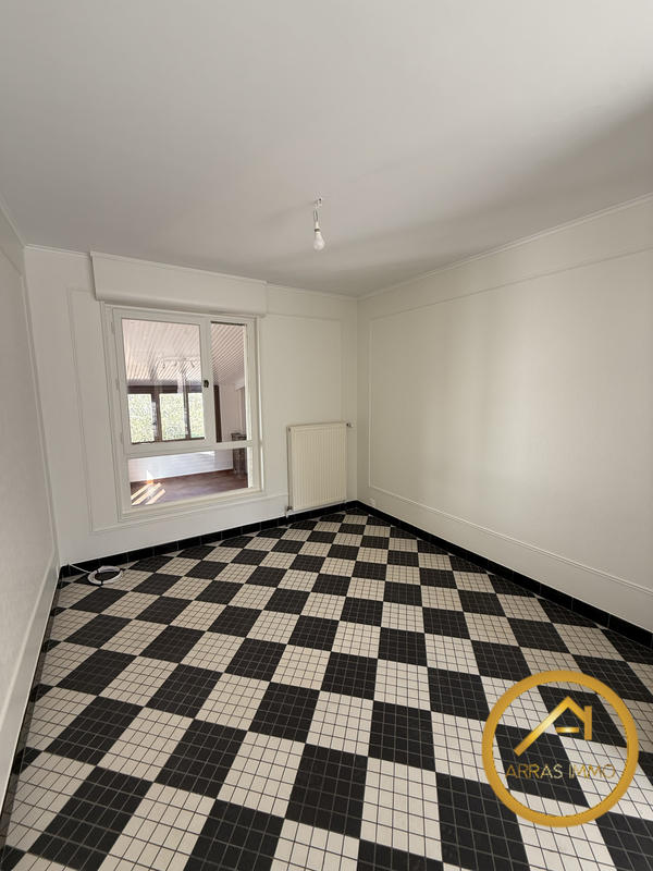 Maison - 134 m² - 4 pièces