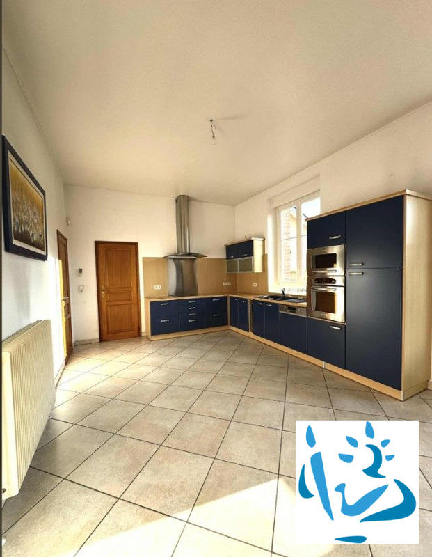 Maison - 180 m² - 5 pièces