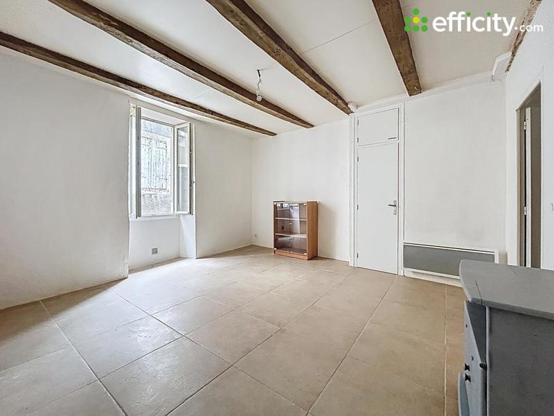 Immeuble - 203 m² - 9 pièces