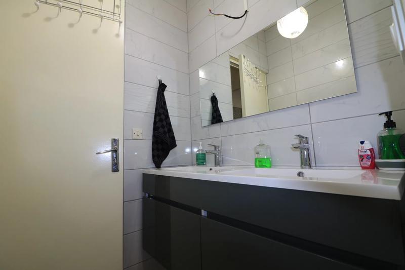 Appartement - 110 m² - 4 pièces