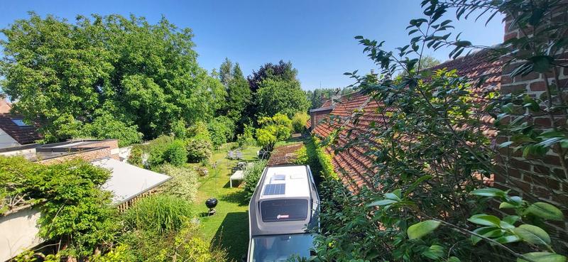 Propriété - 240 m² - 9 pièces