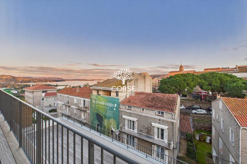 Duplex - 110 m² - 4 pièces