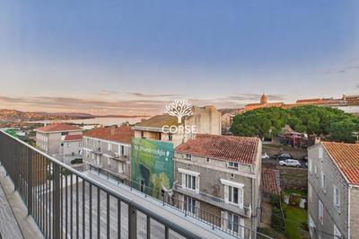 Duplex - 110 m² - 4 pièces