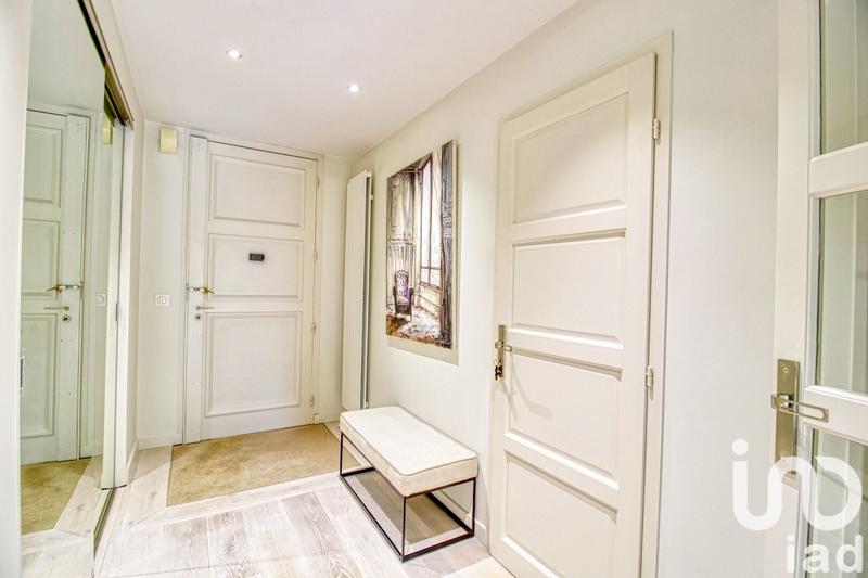 Maison - 200 m² - 9 pièces