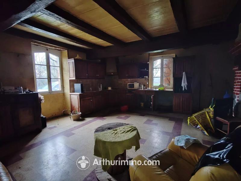 Maison - 208 m² - 5 pièces