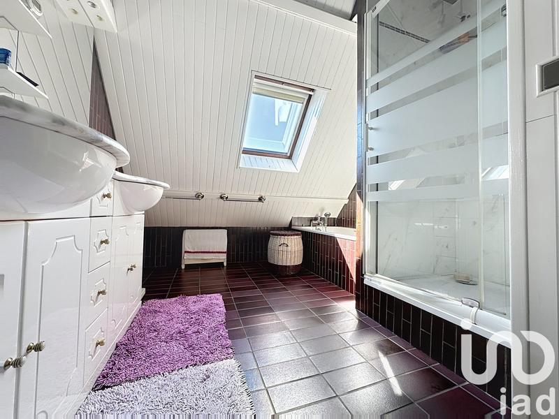 Maison - 118 m² - 7 pièces