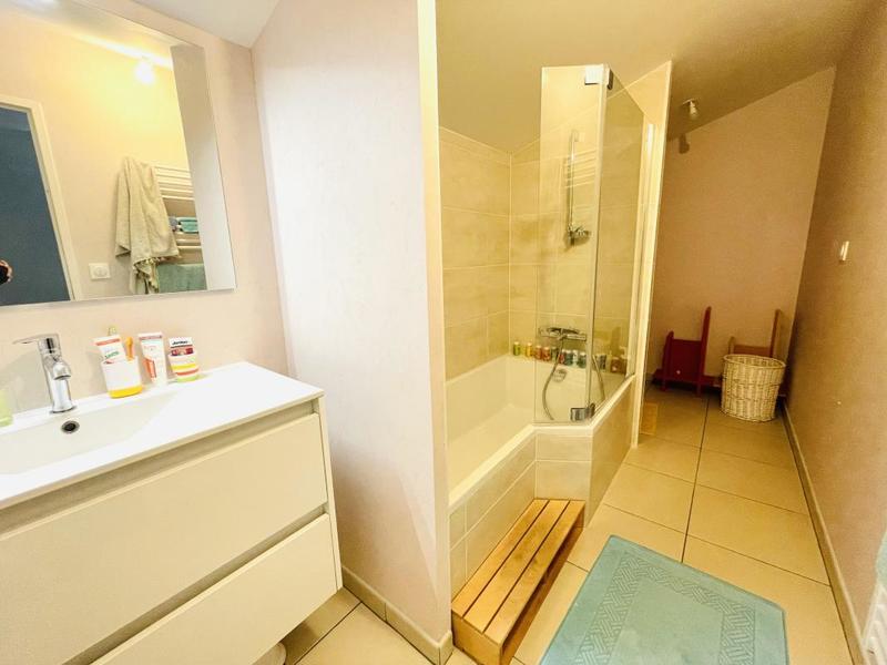 Appartement - 165 m² - 6 pièces