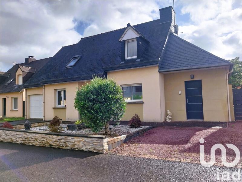 Maison - 138 m² - 8 pièces
