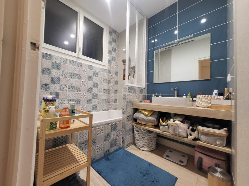 Appartement - 77 m² - 3 pièces