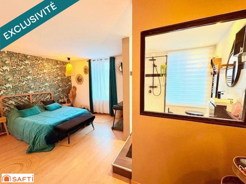 Maison - 157 m² - 8 pièces