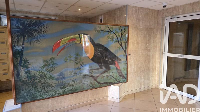 Appartement - 83 m² - 4 pièces