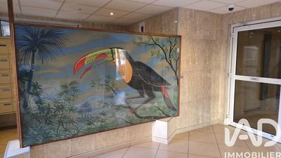 Appartement - 83 m² - 4 pièces