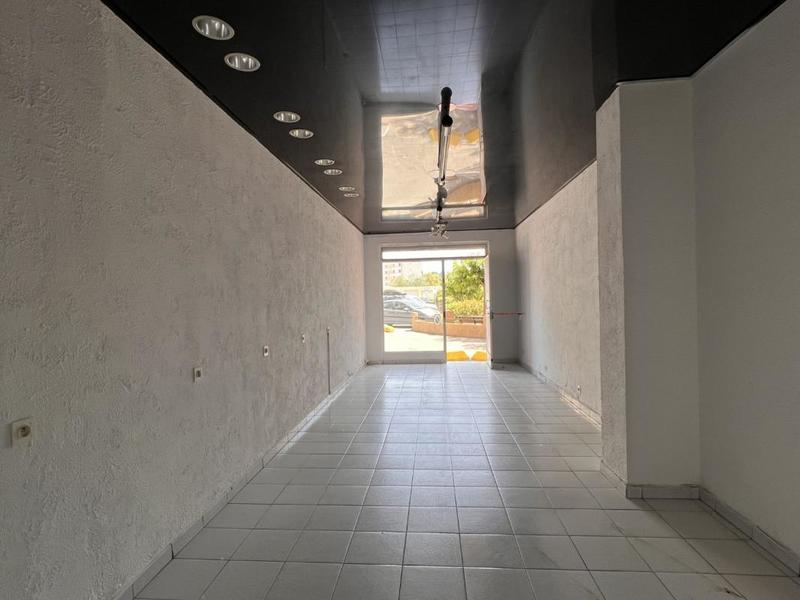 Local commercial - 38 m²