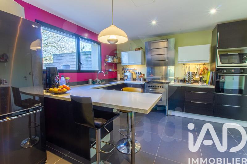 Maison - 153 m² - 6 pièces
